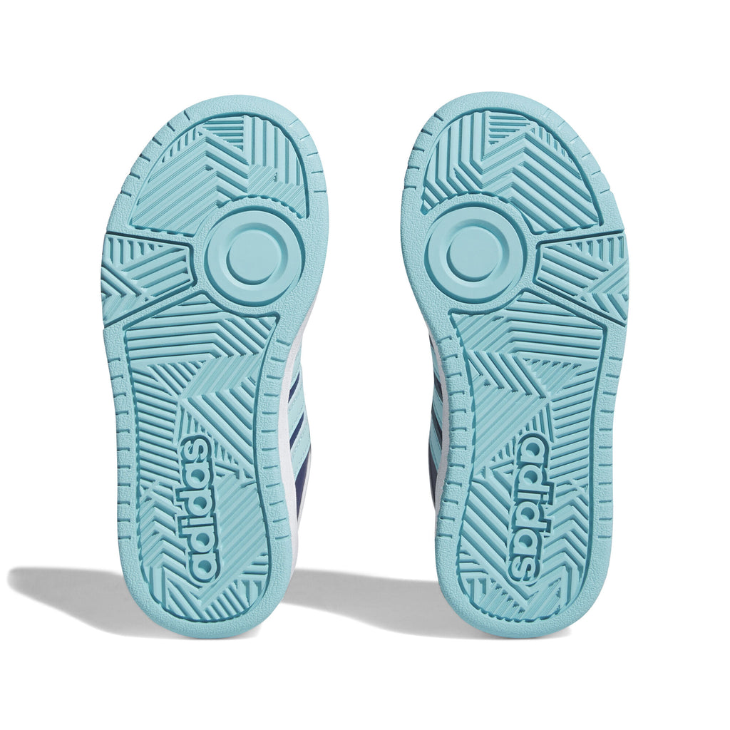 Hoops sneakers