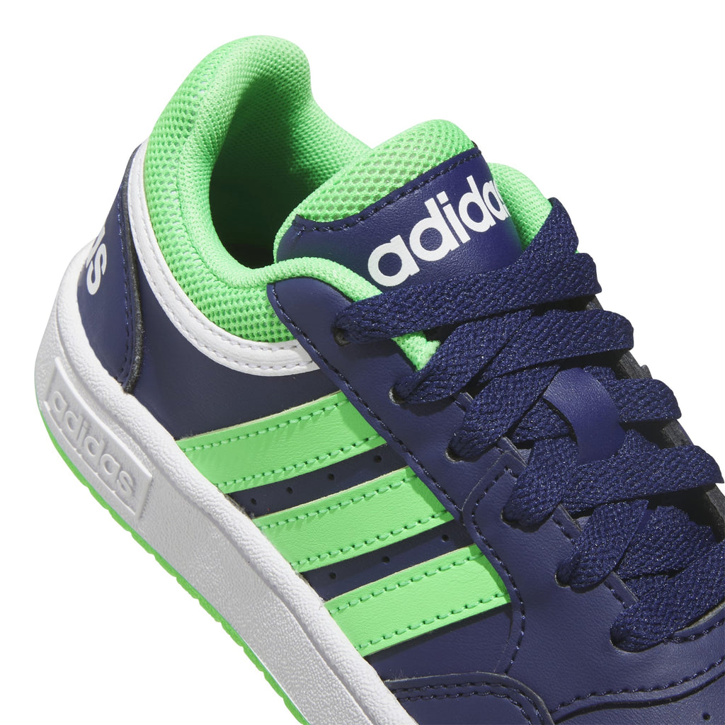 Hoops sneakers