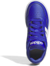 Hoops sneakers