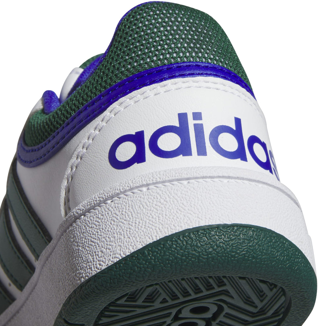 Hoops sneakers