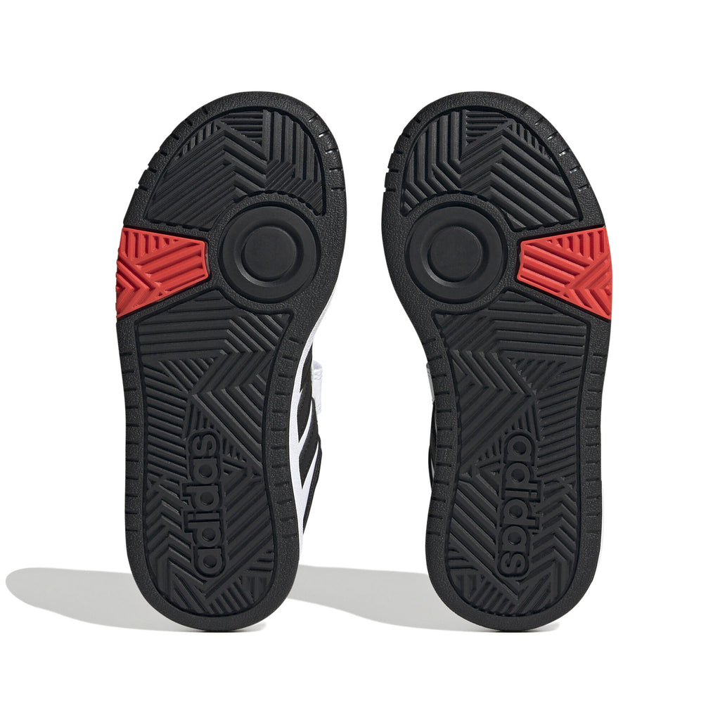 Hoops sneakers