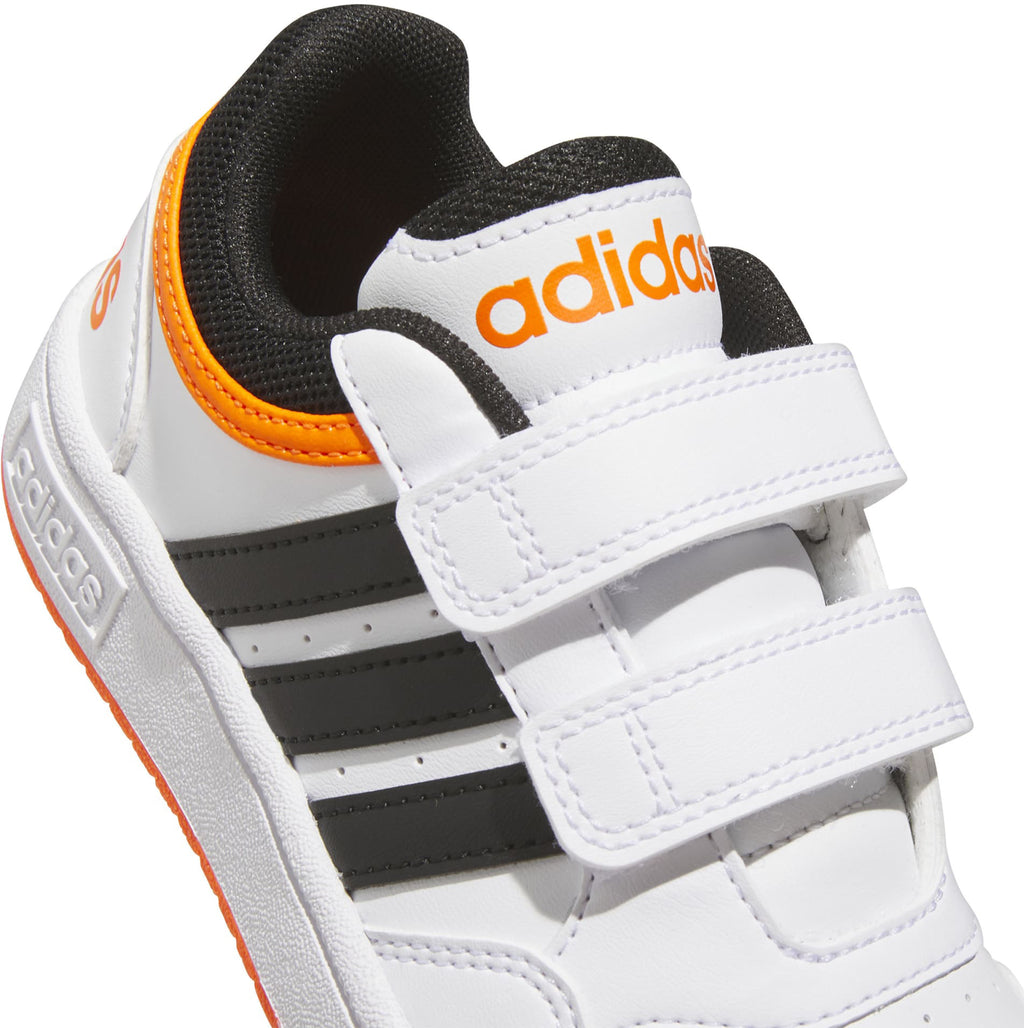 Hoops sneakers