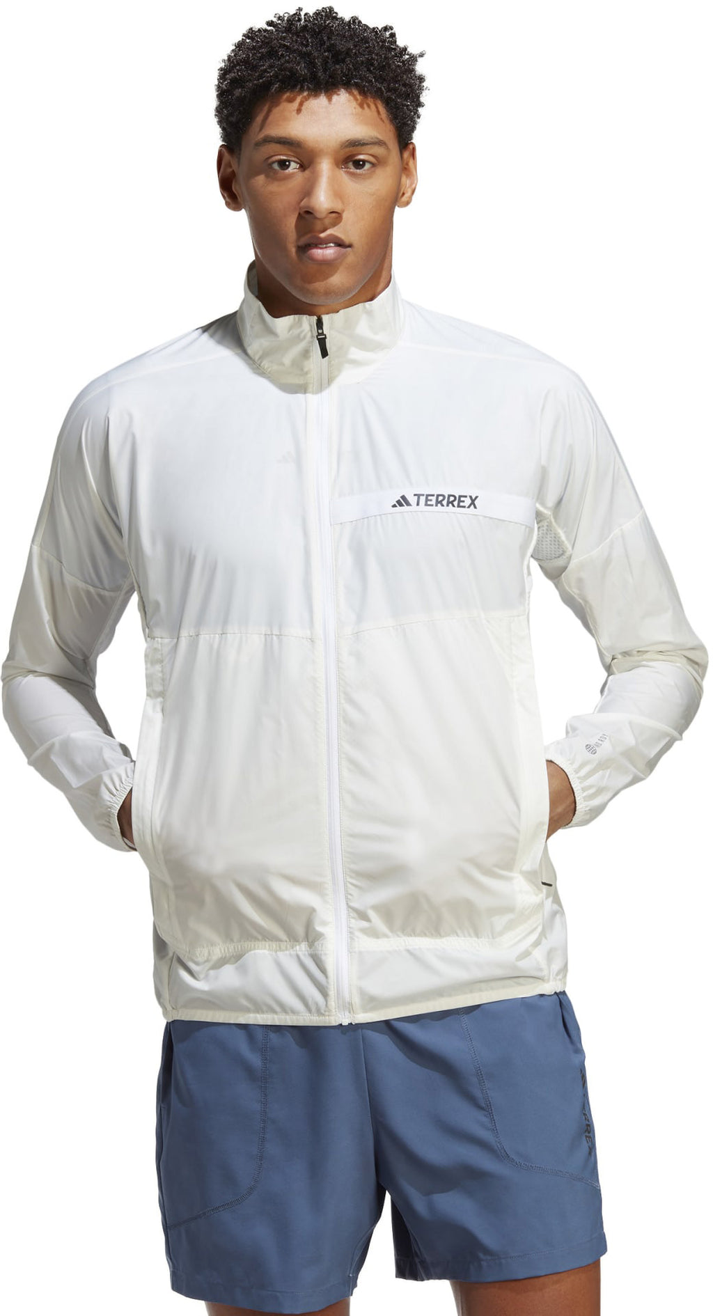 Terrex Multi windjack