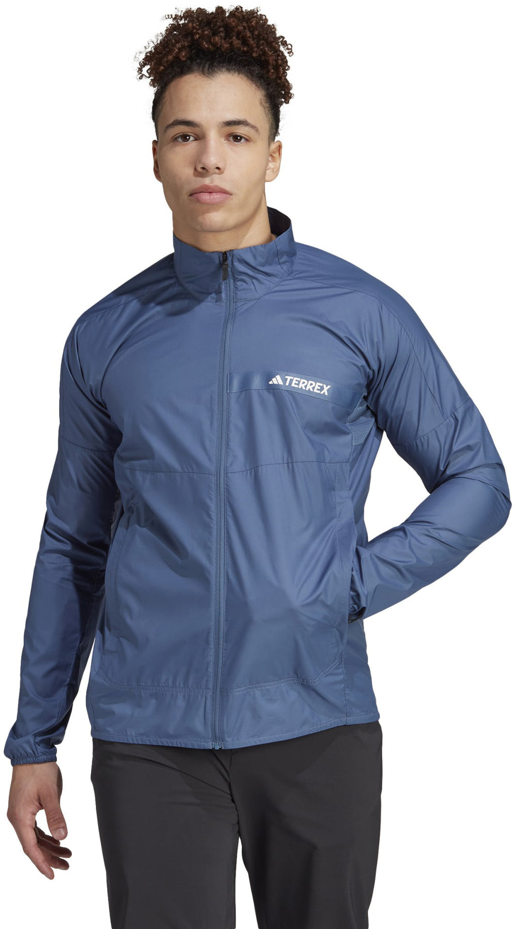 Terrex Multi windjack