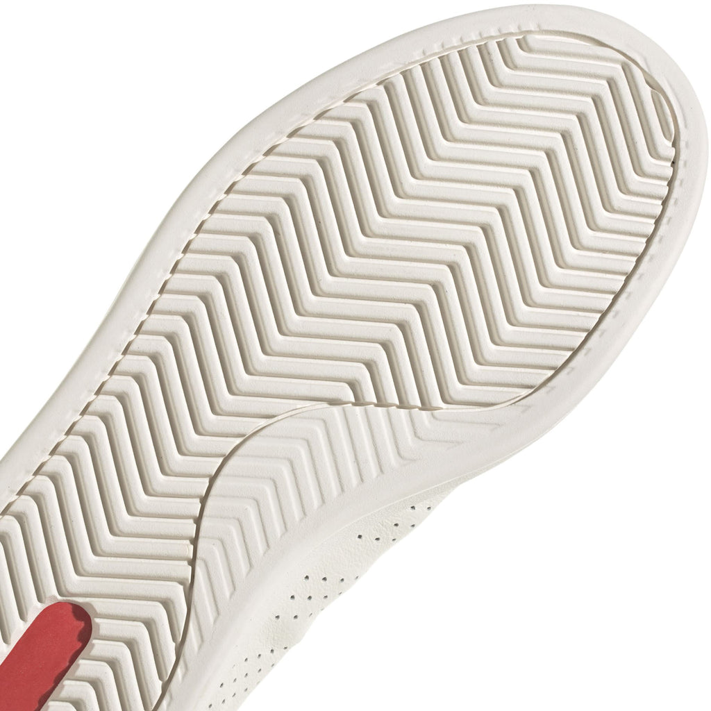 Advantage Premium sneakers