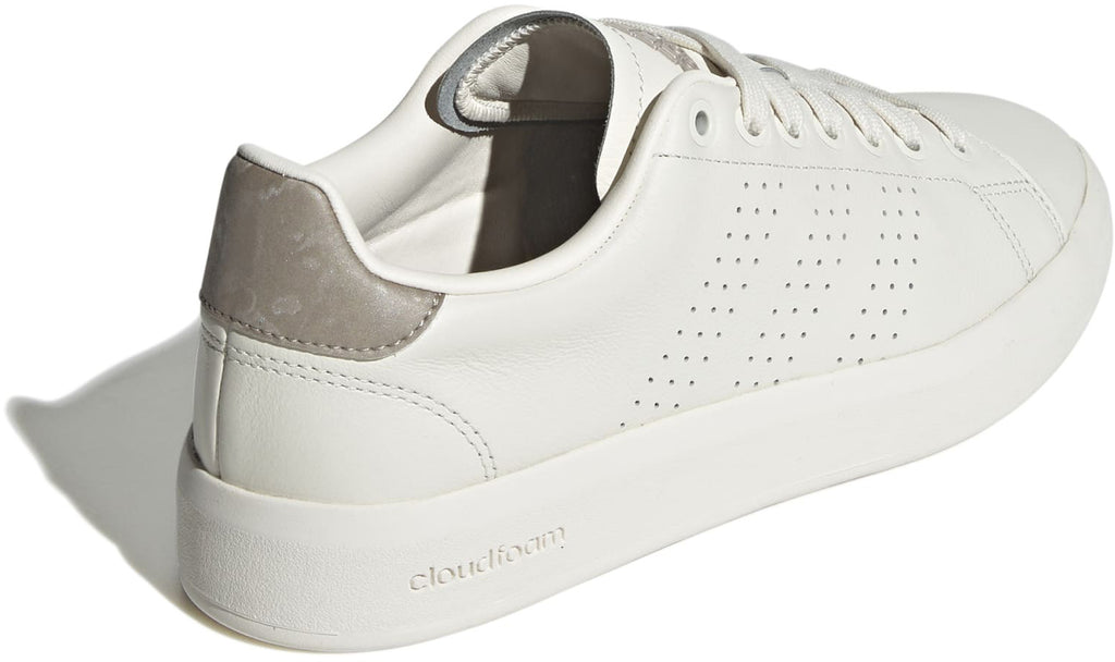 Advantage Premium sneakers