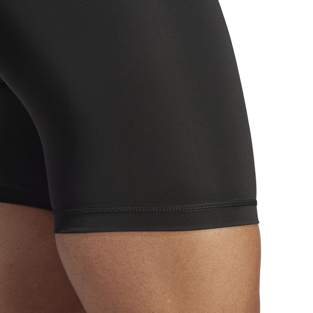 Train Essentials 7-Inch Korte legging