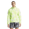 Own the Run Allover Print jack