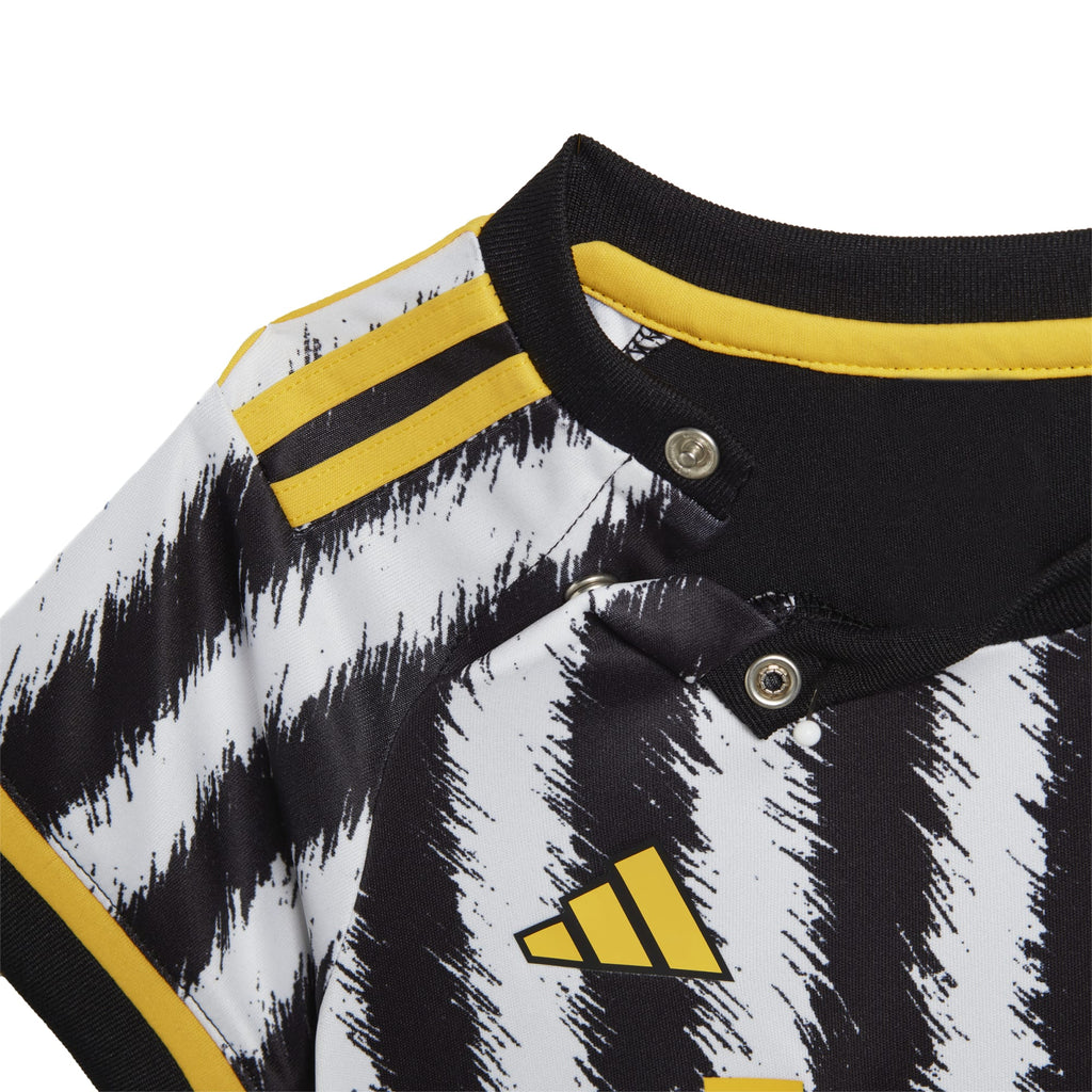 Juventus 23/24 kids thuistenue