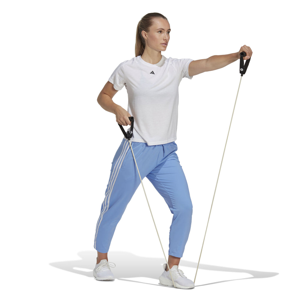 AEROREADY Train Essentials Minimal Branding shirt