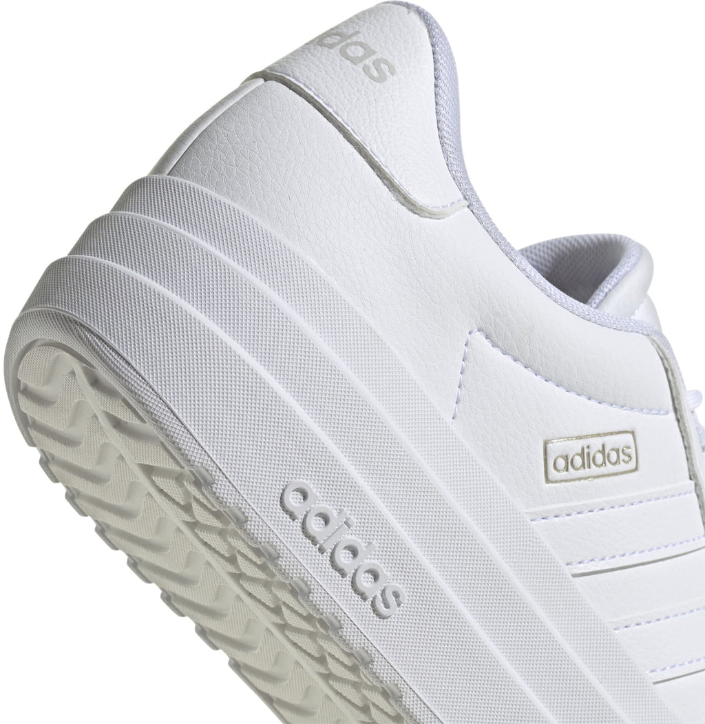 VI Court Bold sneakers