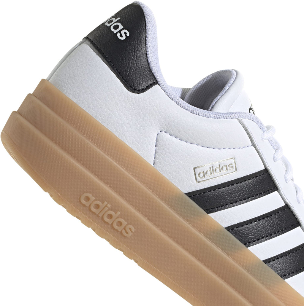VI Court Bold sneakers