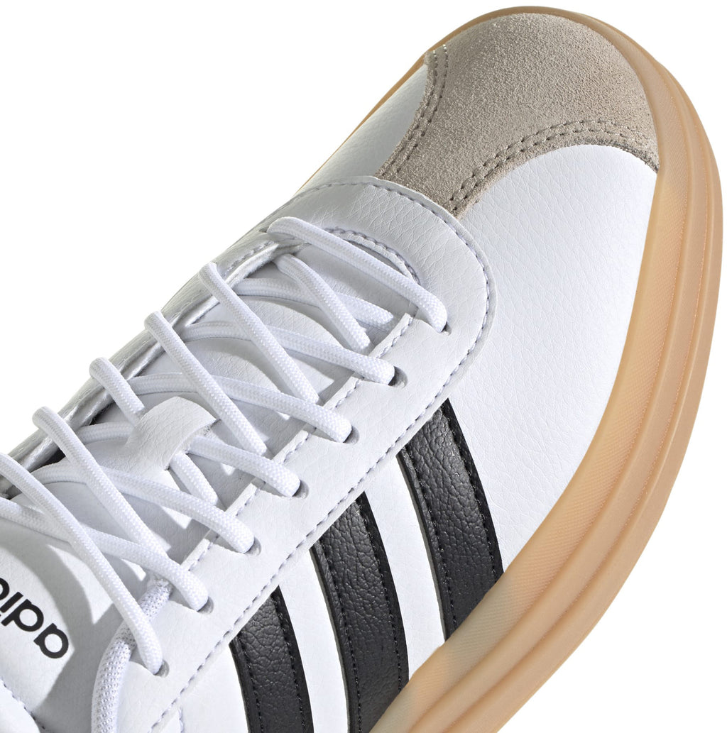 VI Court Bold sneakers