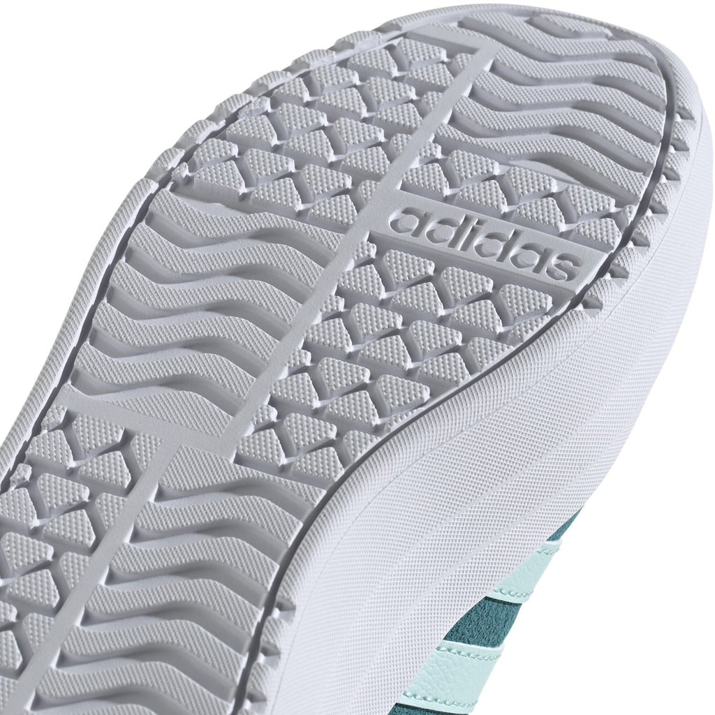 VL Court Bold Lifestyle kids sneakers