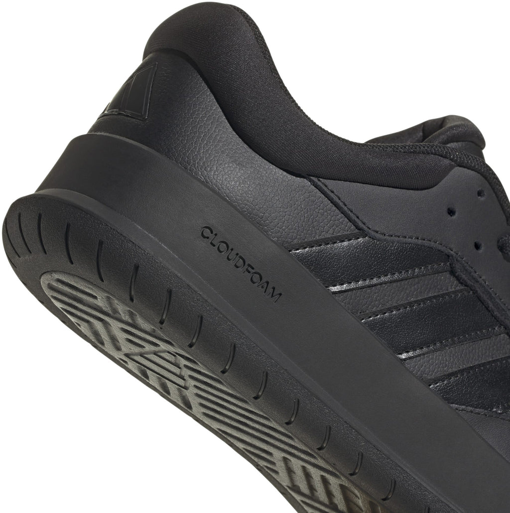 Court 24 sneakers