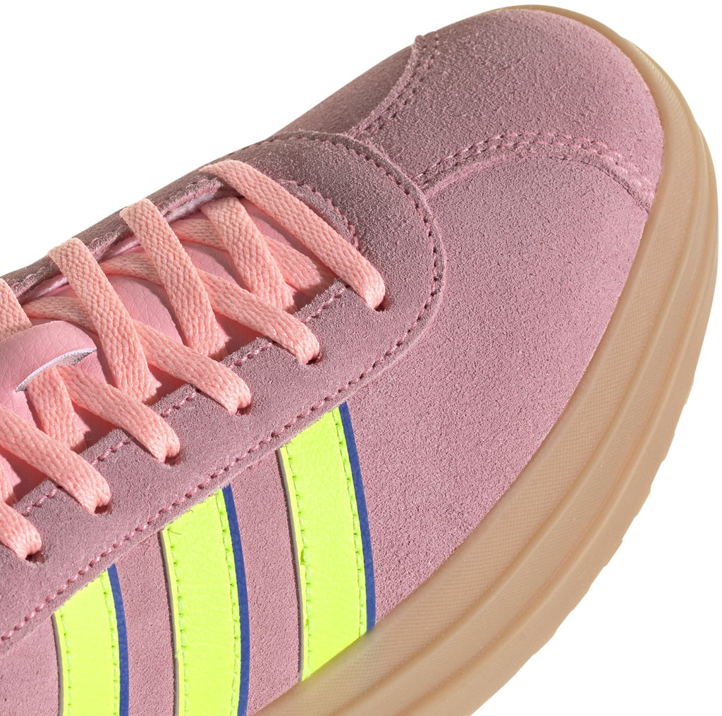 VI Court Bold sneakers