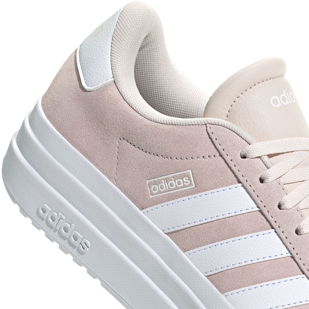 VI Court Bold sneakers
