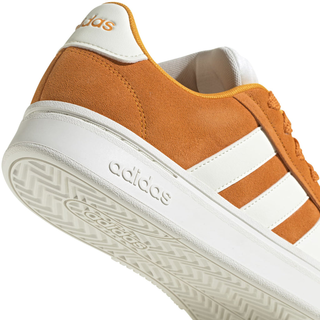 Grand Court Alpha Schoenen