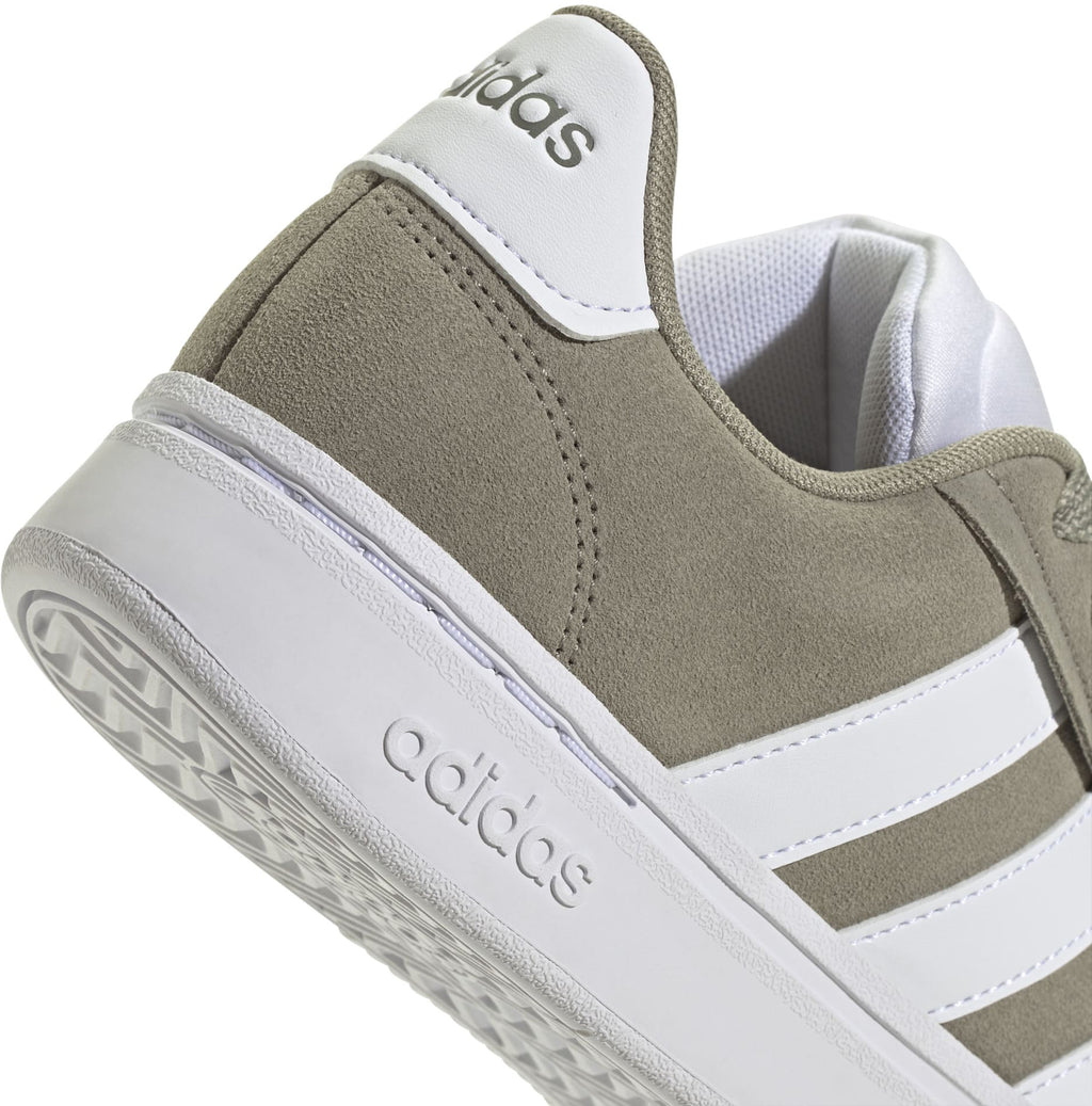 Grand Court Alpha 00s sneakers