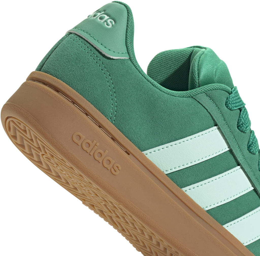 Grand Court Alpha 00s sneakers