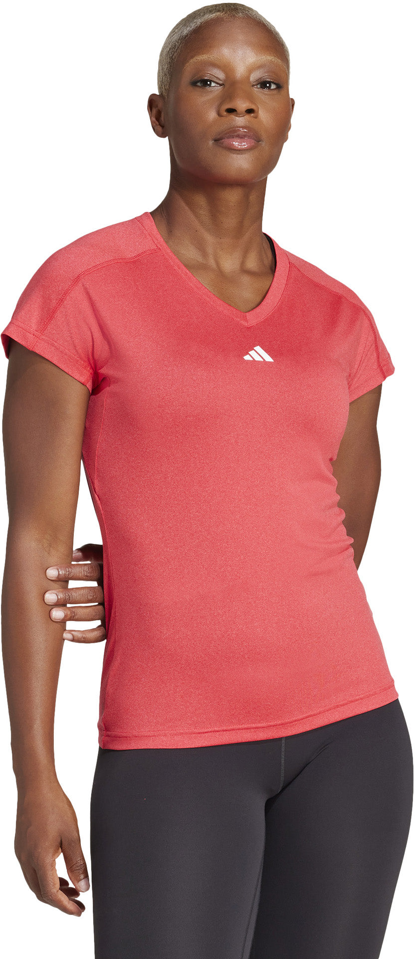 AEROREADY Train Essentials Minimal Branding V-hals shirt