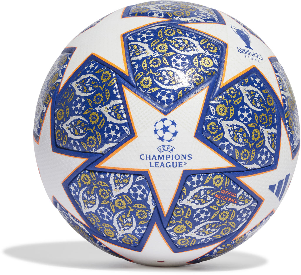 UCL Pro Istanbul voetbal