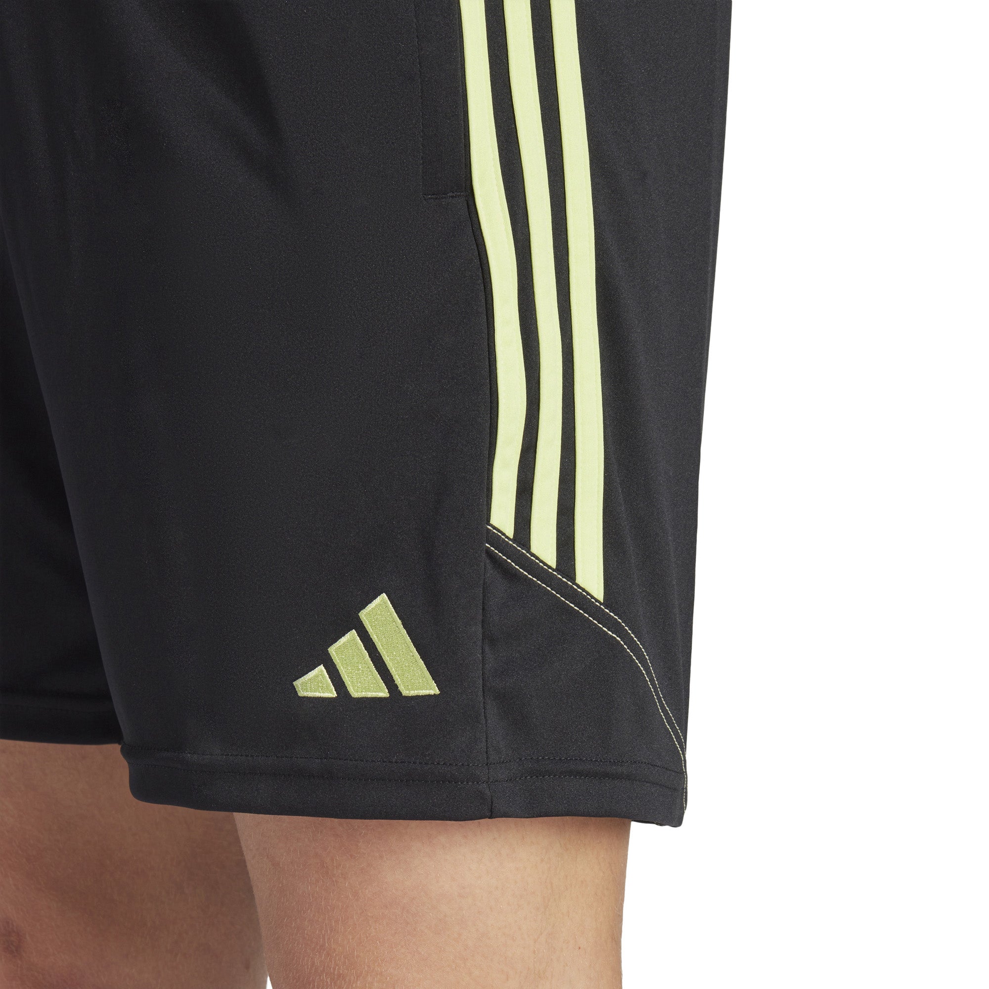 Tiro 23 Club trainingsshort