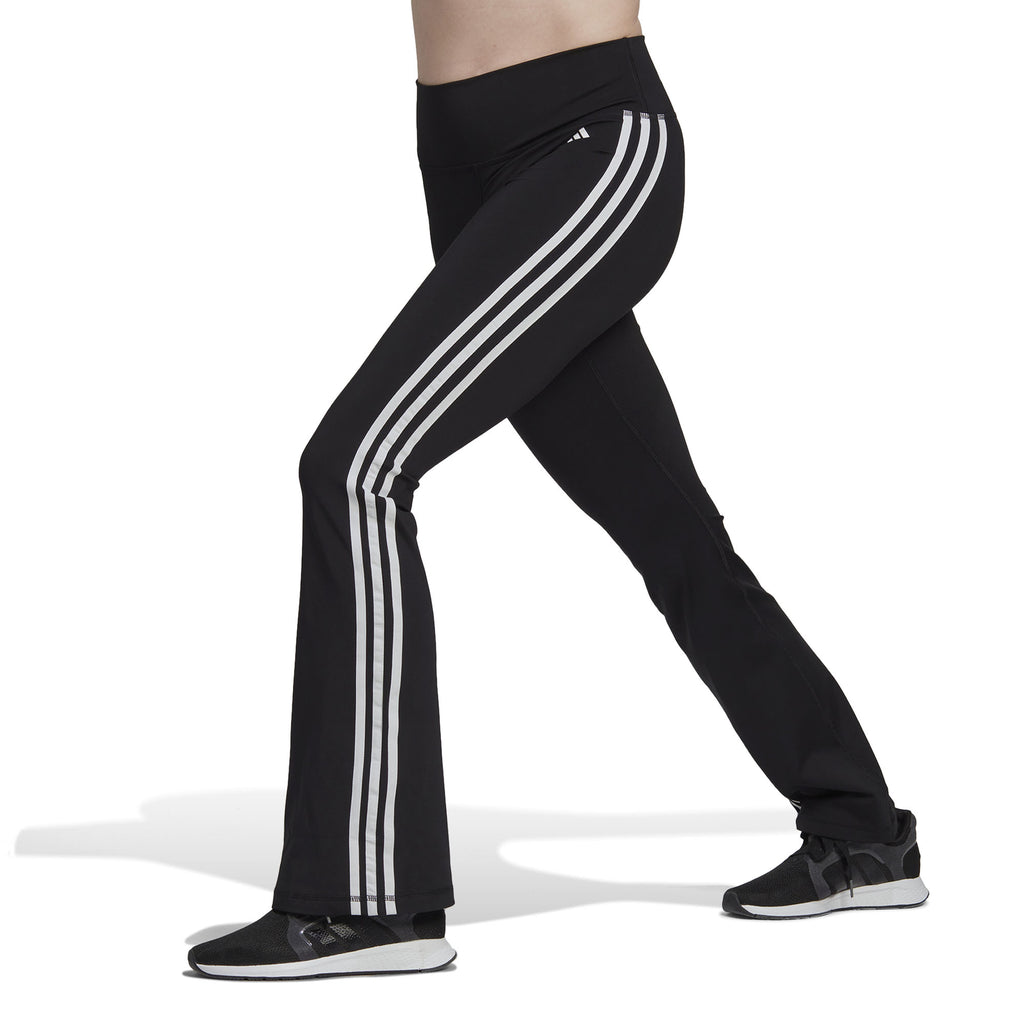 Training Essentials Flared legging