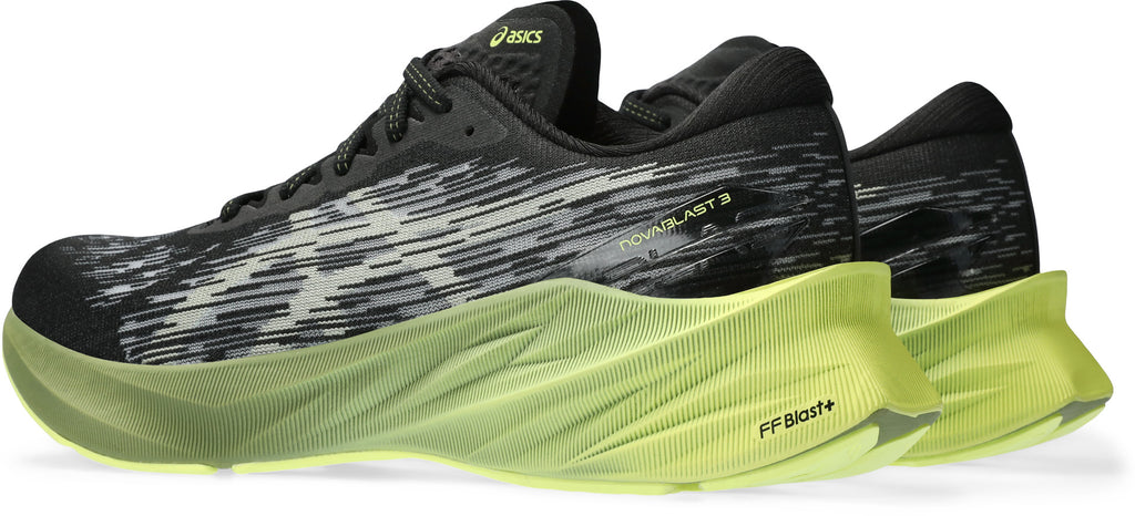Novablast 3 hardloopschoenen