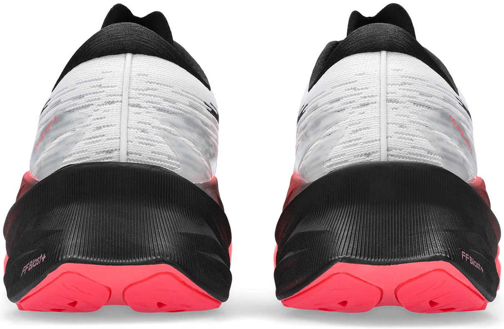 Novablast 3 hardloopschoenen