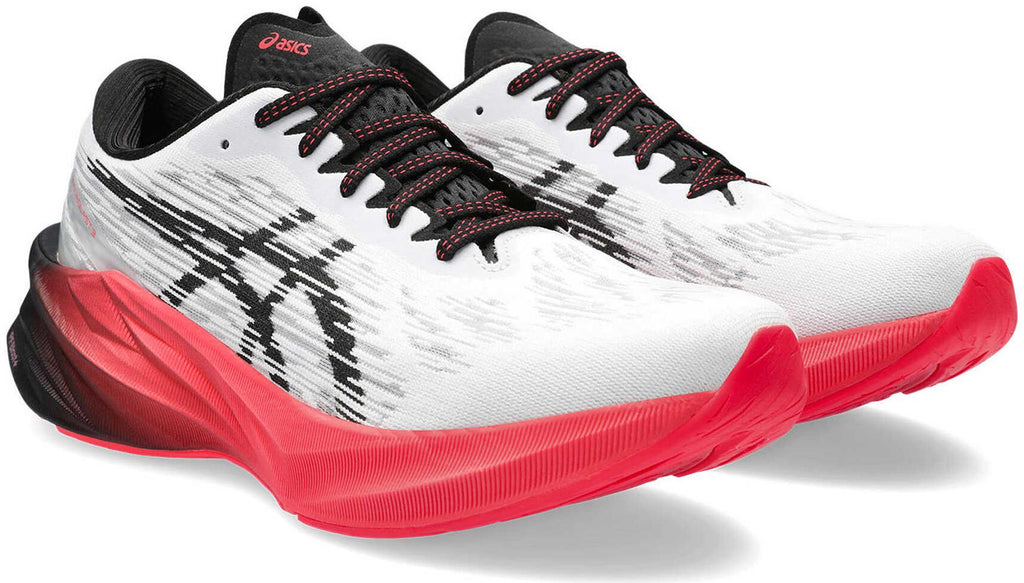 Novablast 3 hardloopschoenen