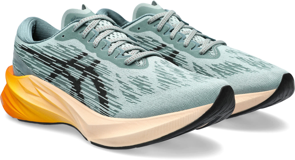 Novablast 3 hardloopschoenen