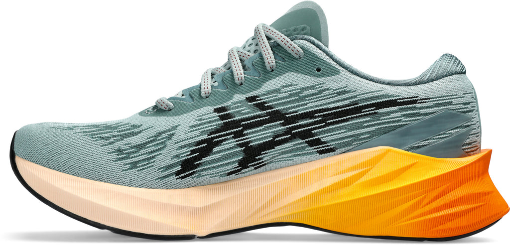 Novablast 3 hardloopschoenen
