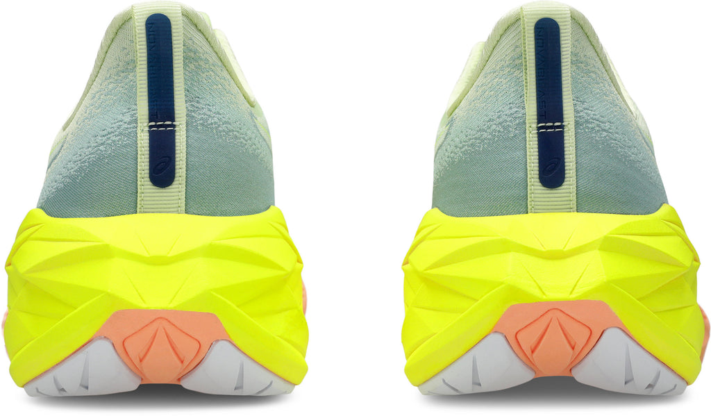 Novablast 4 Paris hardloopschoenen