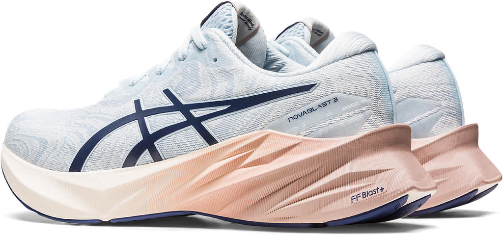 Novablast 3 hardloopschoenen