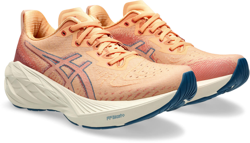 Novablast 4 hardloopschoenen