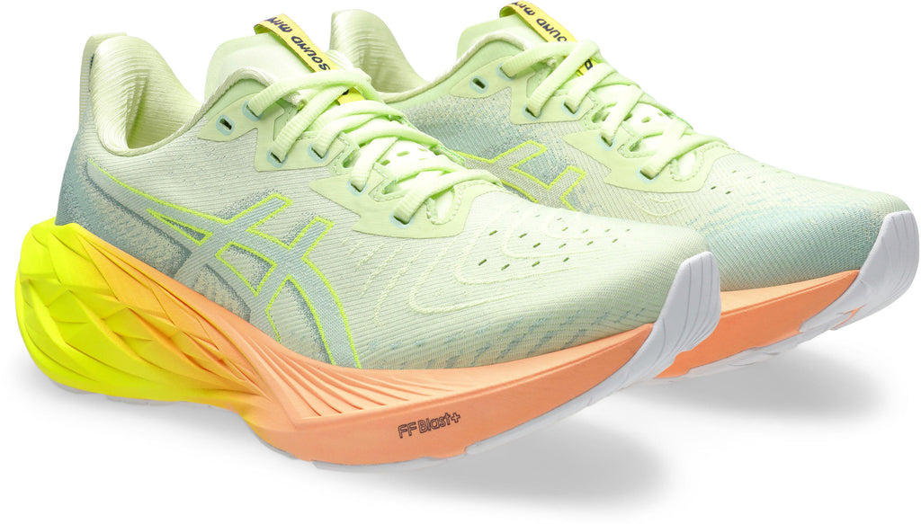 Novablast 4 Paris hardloopschoenen