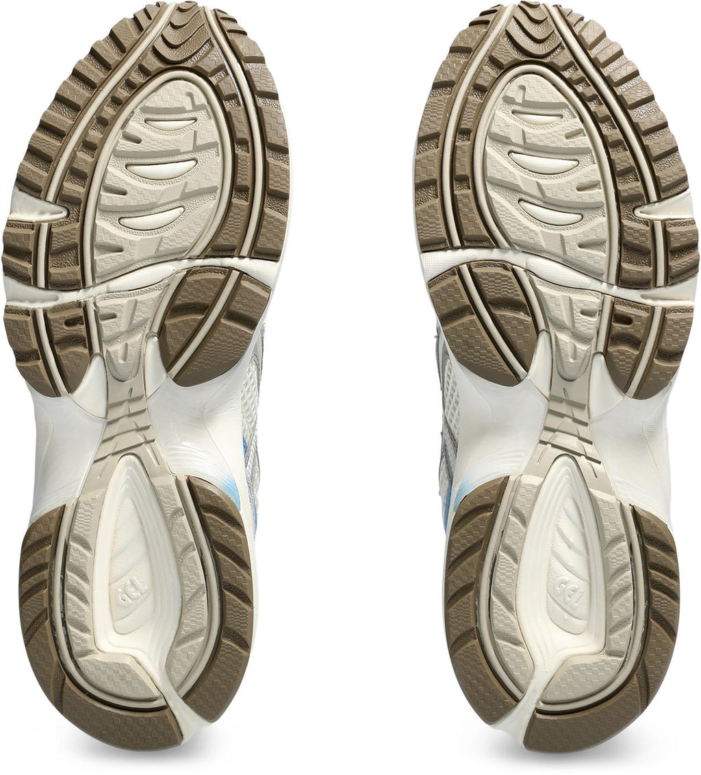 GEL-1090v2 sneakers