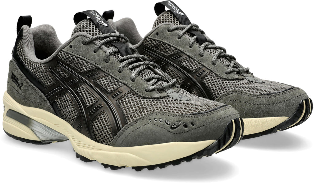 GEL-1090v2 sneakers