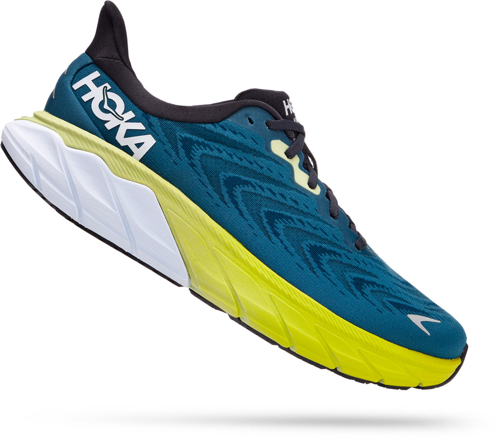 Arahi 6 hardloopschoenen