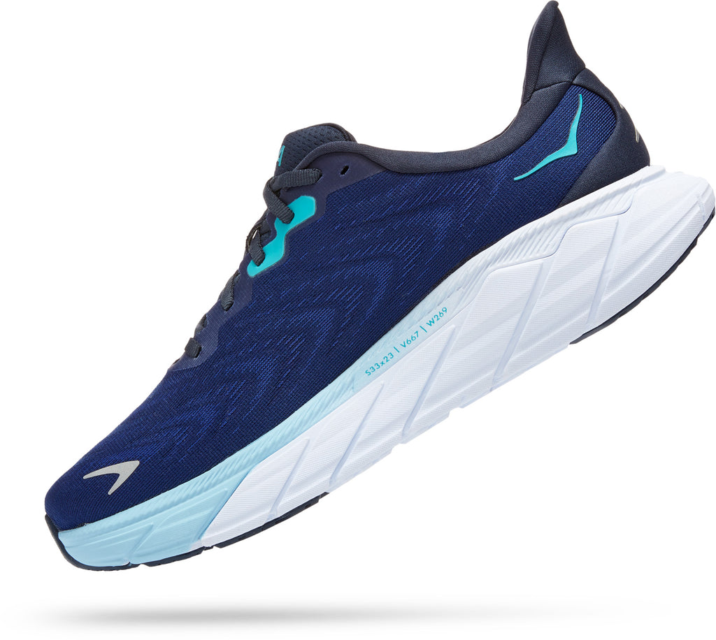 Arahi 6 hardloopschoenen
