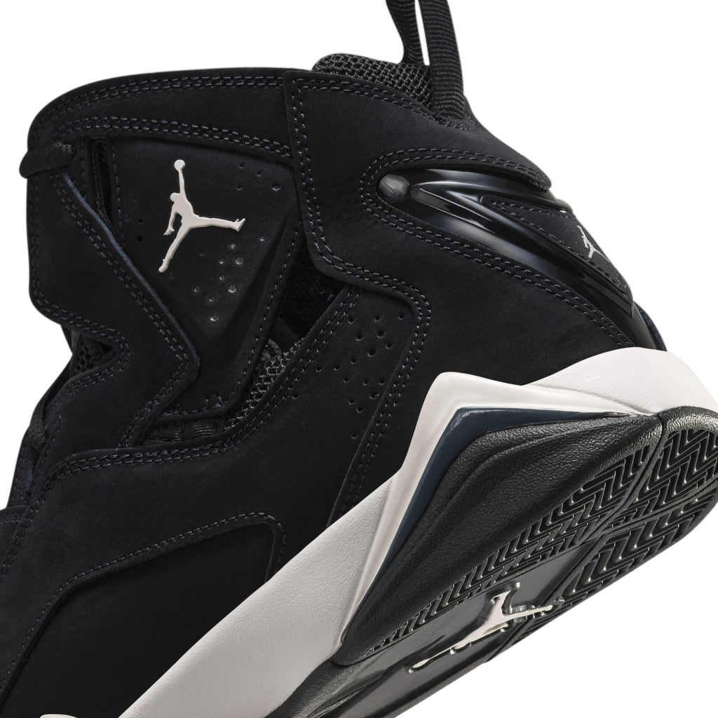 Jordan True Flight sneakers