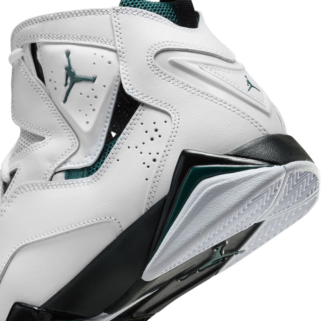 Jordan True Flight sneakers