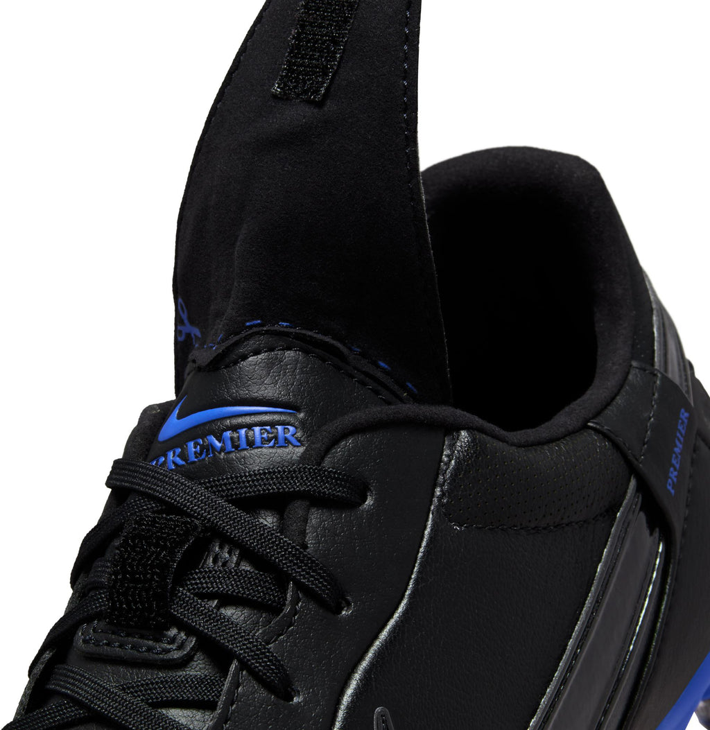 The Premier 3 SG-Pro Anti-clog voetbalschoenen