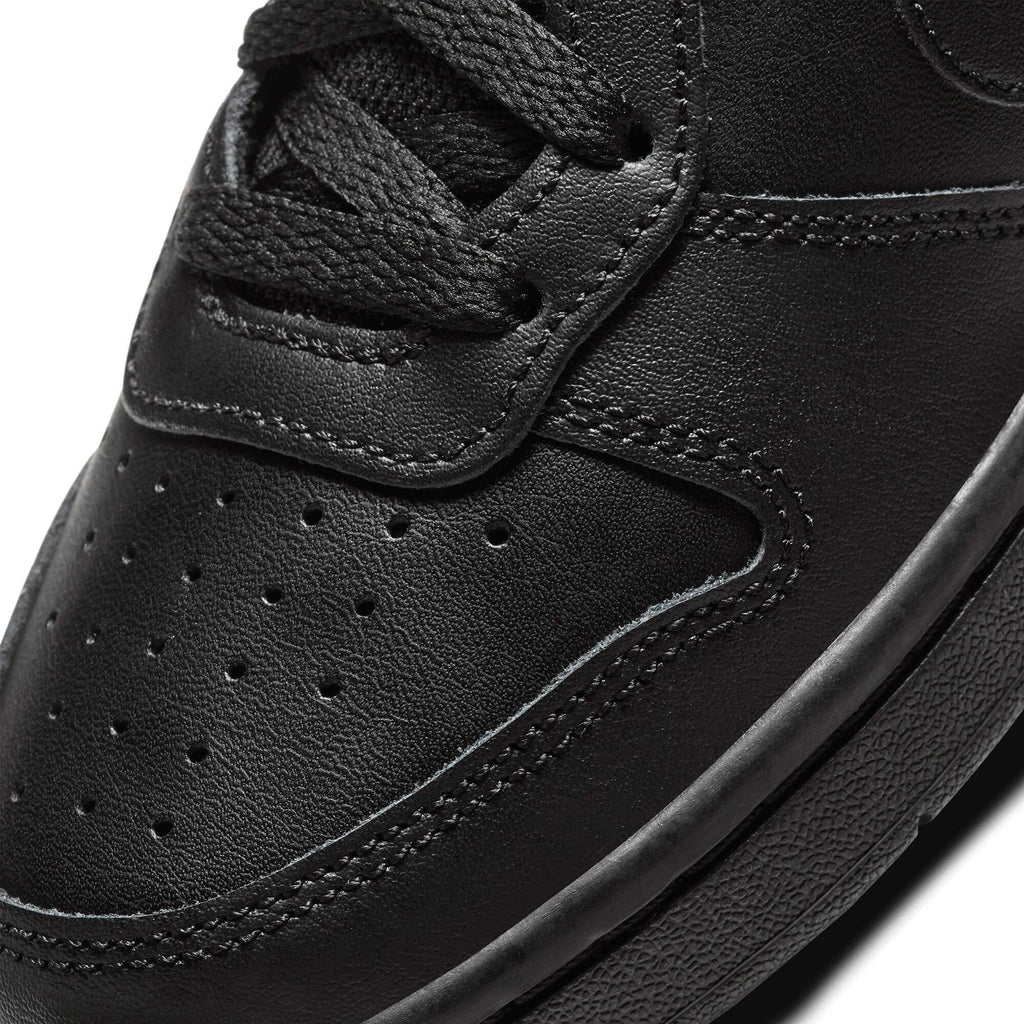 Court Borough Low sneakers