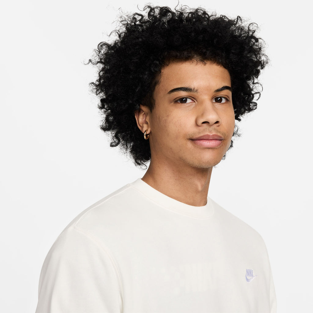 Sportswear Club sweater