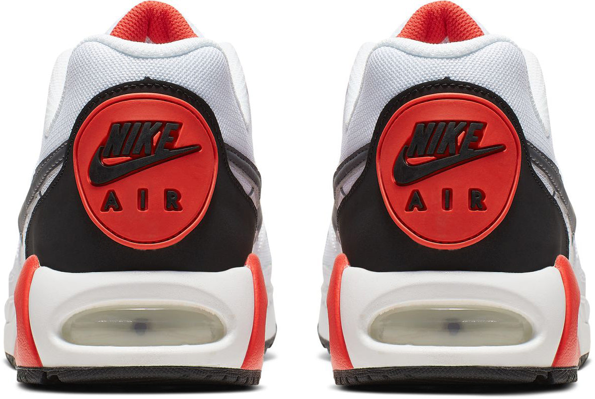 Air Max IVO sneakers
