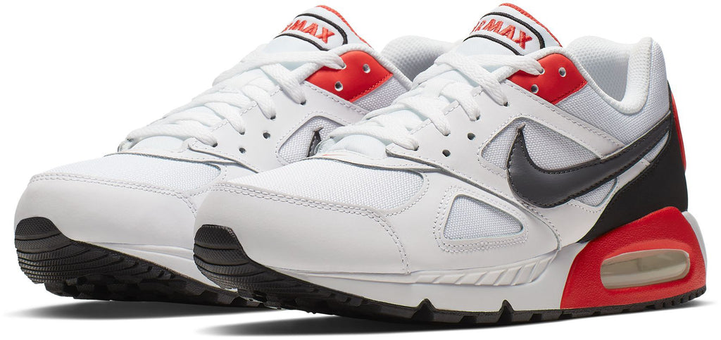 Air Max IVO sneakers