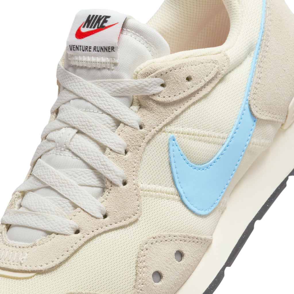 Venture Runner sneakers