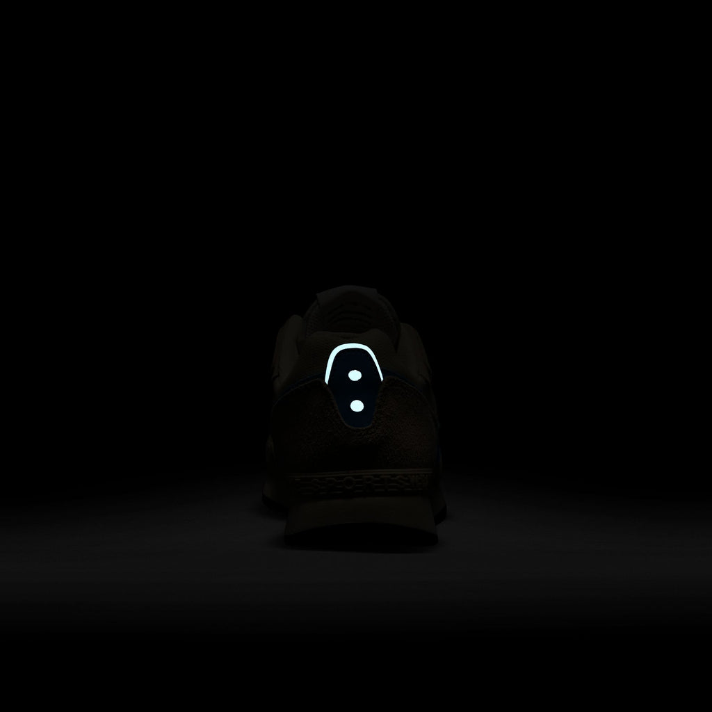 Venture Runner sneakers